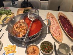 -左庭右院鲜牛肉火锅(金山万达店)