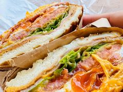 -Catch Bagel(芳草地店)