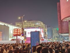 -杭州湖滨银泰in77