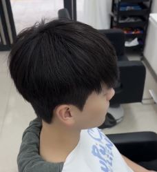 -尤司男士国潮理发馆