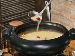 -汤宴·参须肚包鸡(南京路店)