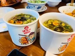 八宝茶-炉小二铜锅牛蛙•川湘菜(三里屯店)