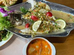 -暹罗酒肆泰餐厅酒吧