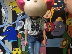 -莓园冰淇淋店