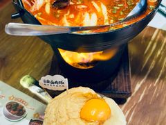 秘方冬阴功海鲜汤-岛风·台食小馆 ISLAND BISTRO(烟台山店)
