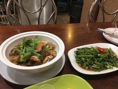 -Dang restaurant (patong phuket)