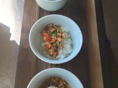 -穹六人间 people 6(岳阳路店)