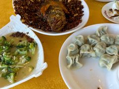 -胖大姐黄辣丁鱼庄(新津店)