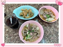 -榮泰米粉湯(Left Shop)