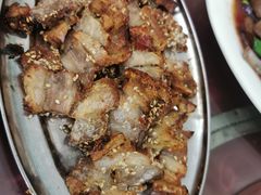 -香猪美食(中心店)