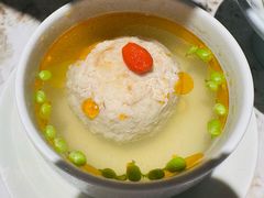 手剥咸蛋黄狮子头-永春园·扬州早茶·淮扬菜(漫乐城店)