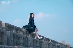 -onlygirl摄影美学馆高端定制(江滩店)
