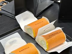 -白蘭BLANK(杭州湖滨银泰in77C区店)
