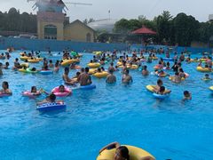 -兴芮温泉度假区