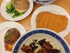 -沪西老弄堂面馆(定西路店)