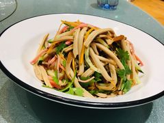 -雍沪里·沪湘融合菜( 康桥店)