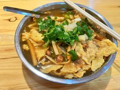 -柳州肥姨妈大骨螺蛳粉(东靖路店)