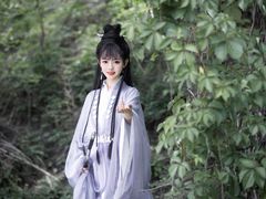 -九月鹰飞汉服摄影工作室