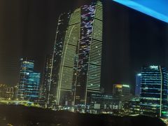 -苏州金鸡湖中茵皇冠假日酒店