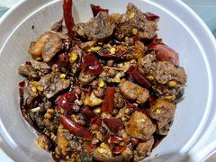 招牌冷吃兔-鑫记婆婆兔·成都特产·兔头手撕兔(太古里店)