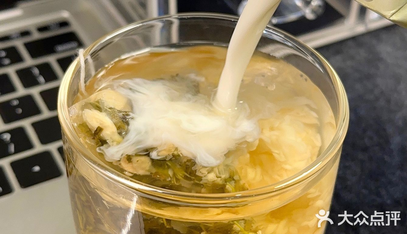 这一箱啥都有…在宿舍按箱囤的茶包！