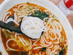 金针肥牛米线-老妈米线(港龙店)