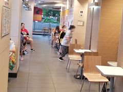 -麦当劳(宜昌东山大道店)