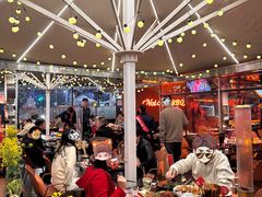 -何师烧烤Pro ·江湖川菜·小龙虾·精酿(太古里旗舰店)