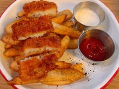 -HELLO 27 意面·沙拉·帕尼尼