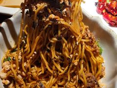 -肆海小川菜酒馆Wine Bistro (青年路店)
