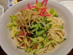 老北京炸酱面-海碗居(王府井店)