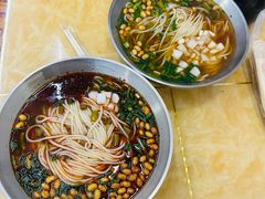 -覃肥叔桂林米粉(粮道街店)