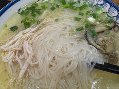 -二孃鸡爪爪(东风路总店)