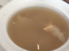 -上海虹桥君丽假日酒店(娄山关路地铁站店)