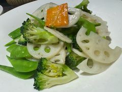 明湖素炒-魁盛居百年鲁菜馆(县西巷店)