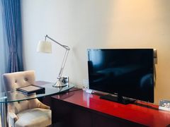 -锦龙国际酒店(天津奥体中心华苑地铁站店)