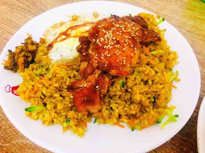 满堂红东门铁板鸡腿炒饭(天大四季村店)