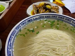 -同得兴 Since·1995 传统苏式面馆(嘉馀坊店)