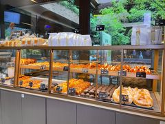 -Dough&Joe团憩(瑞虹天地月亮湾店)