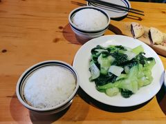 -蜗牛的家旅行主题云南菜餐厅.小酒馆(护国寺店)