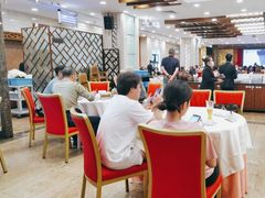 -凤凰楼酒家·粤宴点心(华强北店)