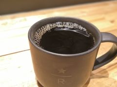 -星巴克臻选(湖滨道店)