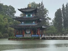 -黑龙潭公园