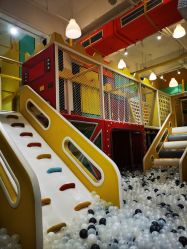 -泛尼尼儿童乐园(文化广场店)