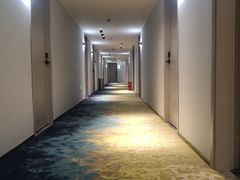 -南京悦客假日酒店