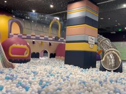 -MELAND CLUB亲子乐园·派对·餐厅(北京芳圆里ID MALL店)