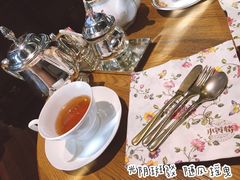 金牌伯爵-也枫·小黄楼(南山路旗舰店)
