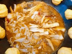 -小媳妇铁锅炖(安华街店)