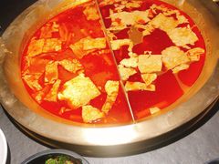 -九鼎轩脆毛肚火锅(南京东路店)