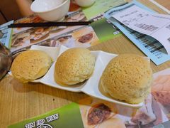 酥皮焗叉烧包-添好运点心专门店(深水埗店)